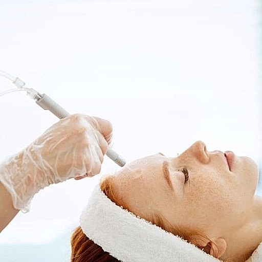 Master The Latest Techniques In Treating Skin Issues