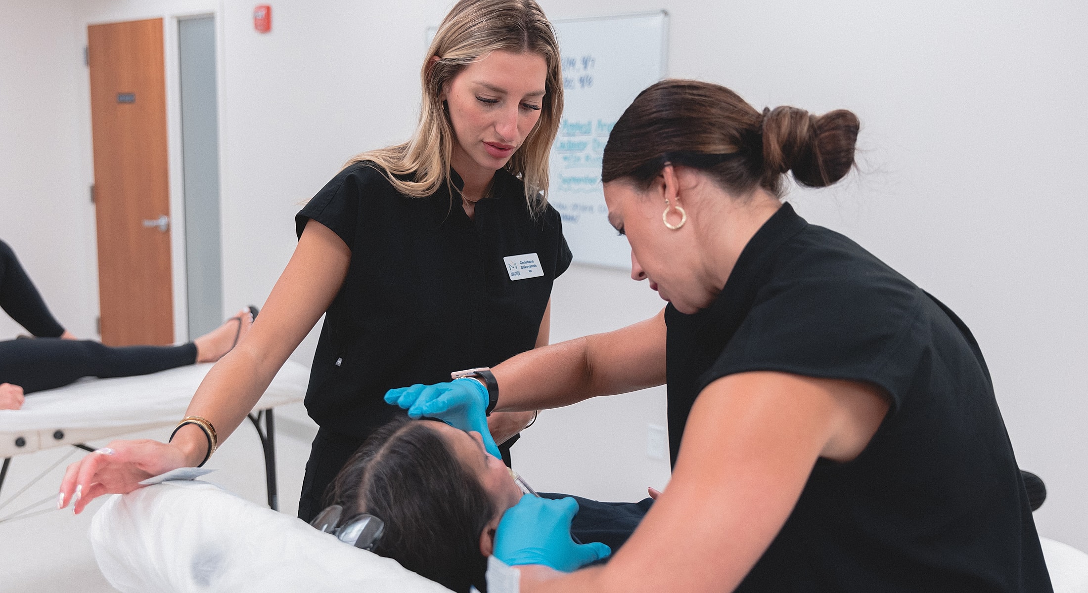 Contouring With Deoxycholic Acid